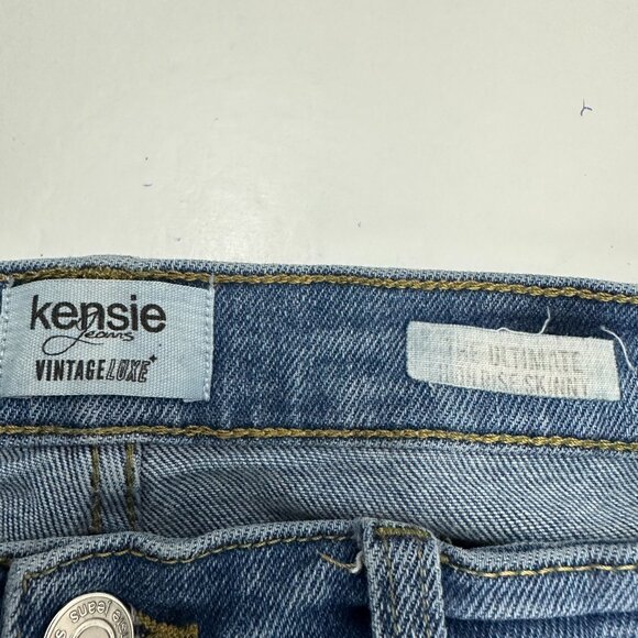 Kensie Ultimate High Rise Skinny Distressed Raw Hem Slit hem Women size 6 Jeans - Picture 3 of 6